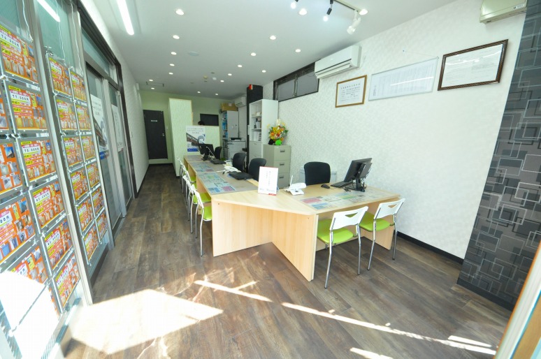 ハウスパートナー 草加店