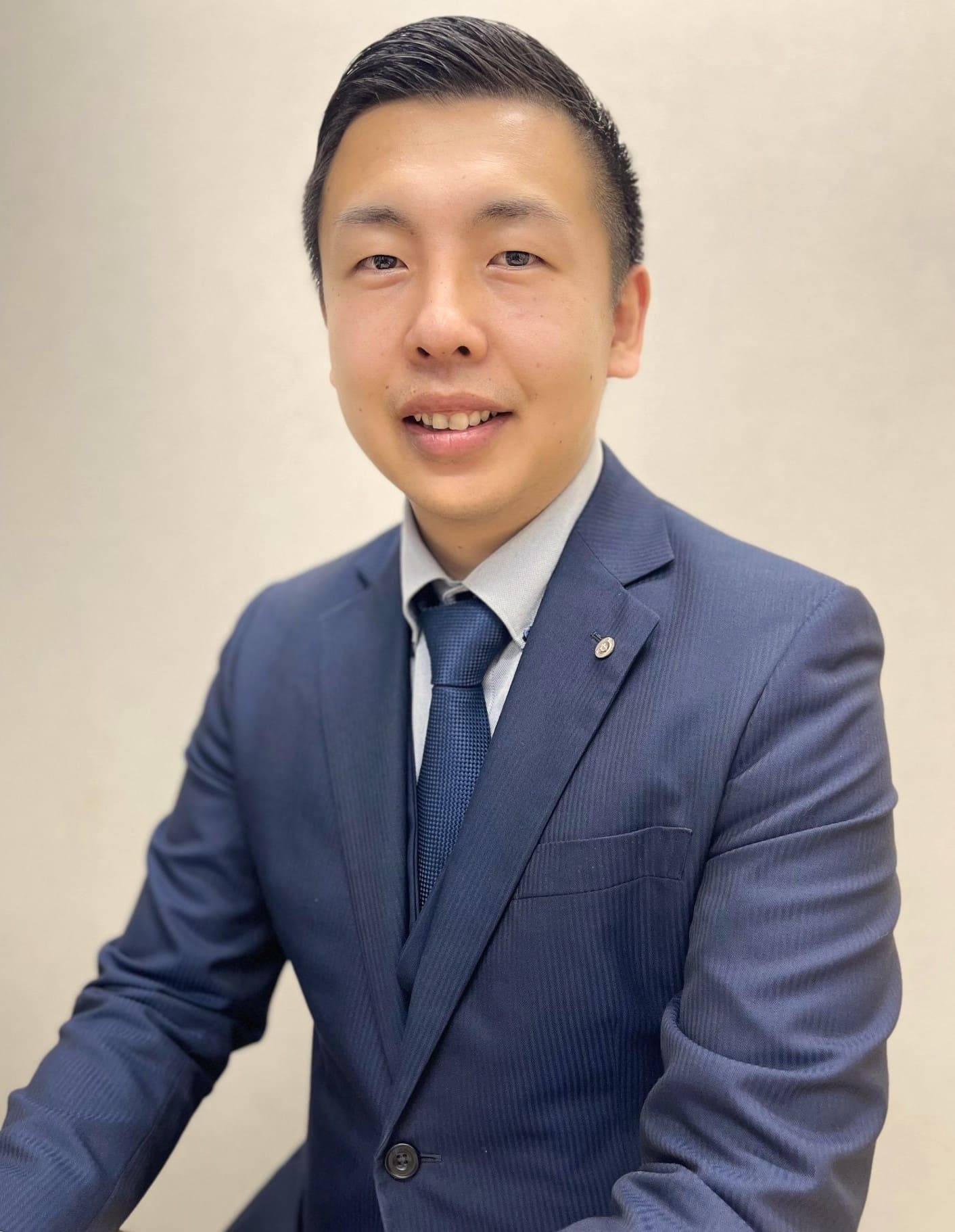 鈴木主任