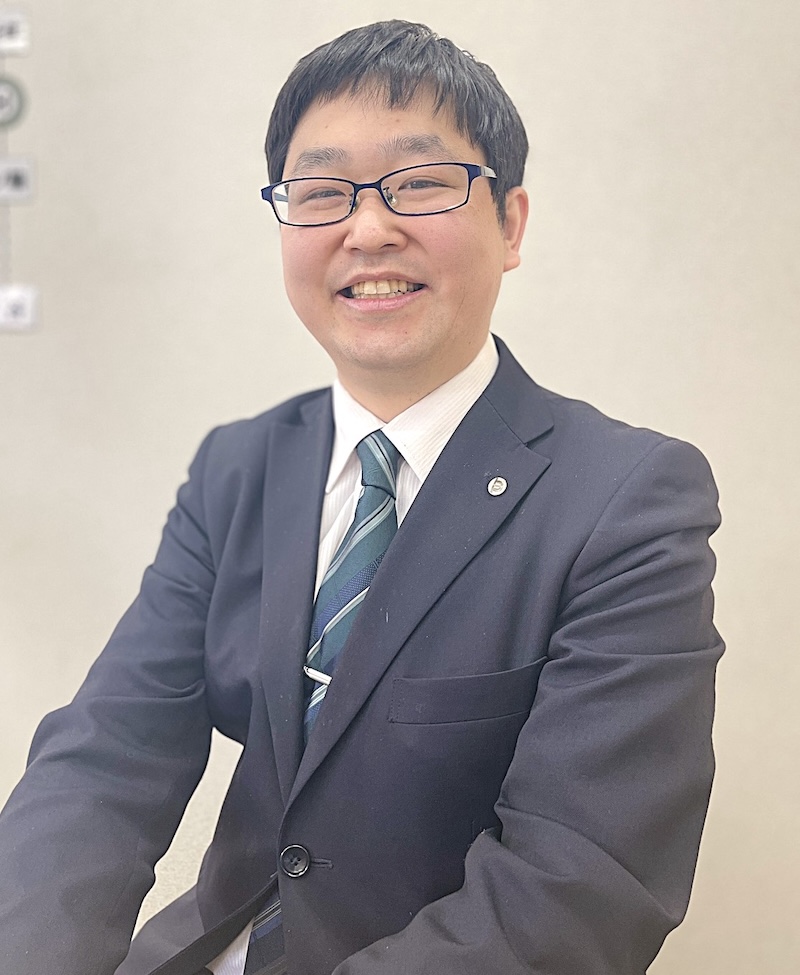 寺内社員
