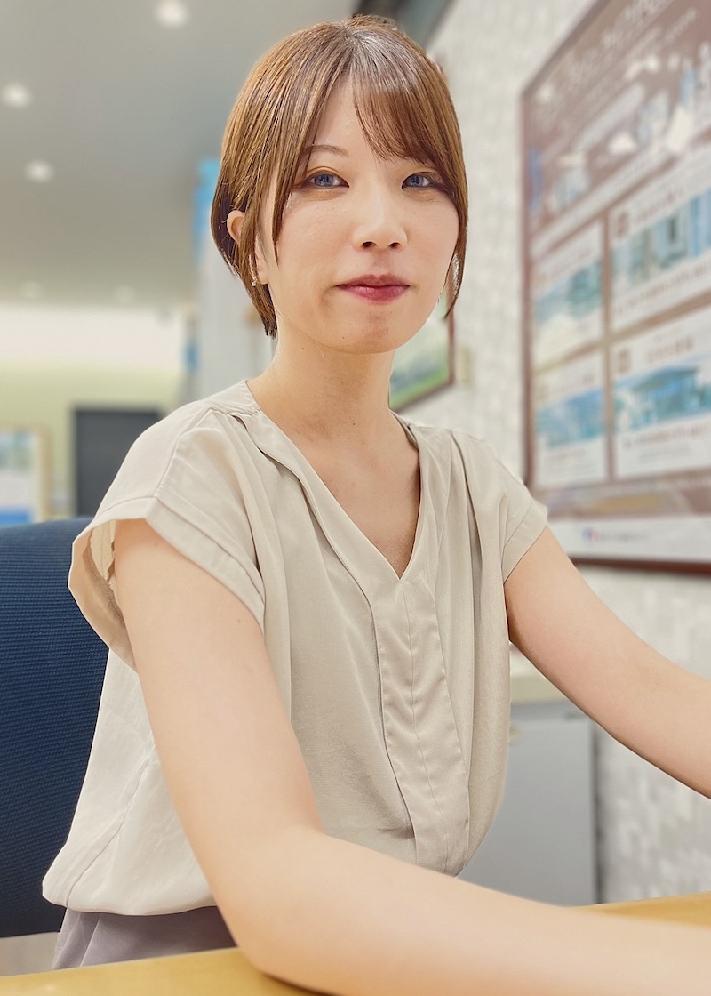 山内社員